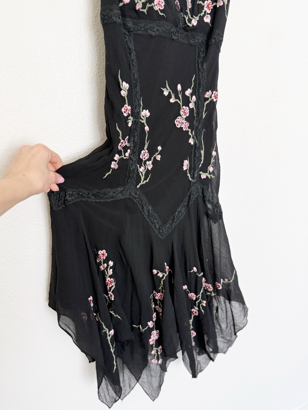 Vintage Y2K Sue Wong 100% Silk Embroidered Fairy Hem Dress Sz 2 - Picture 5 of 13